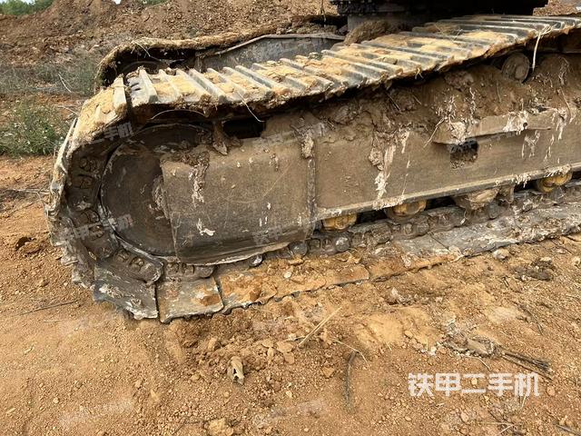 右導(dǎo)向輪（行走機(jī)構(gòu)）