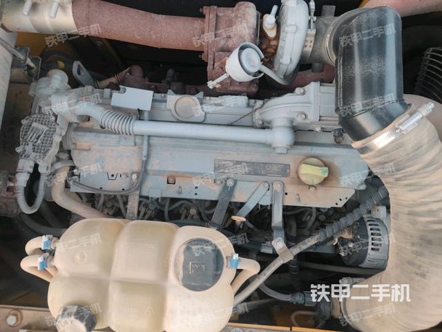 發(fā)動機室(上車部件) 發(fā)動機室(上車部件)