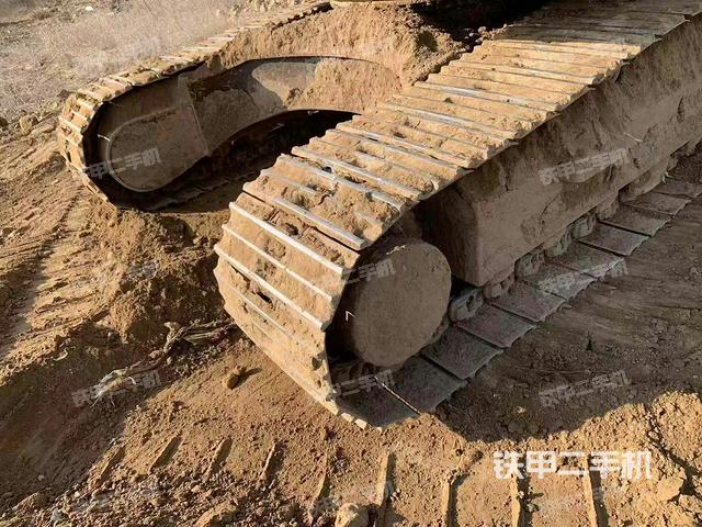 單側(cè)履帶整體（整機外觀）