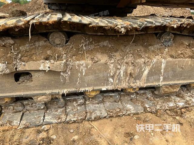 左側(cè)行走馬達(dá)蓋板（行走機(jī)構(gòu)）