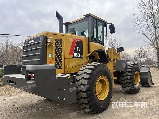 整機(jī)右后45°（整機(jī)外觀及大件）