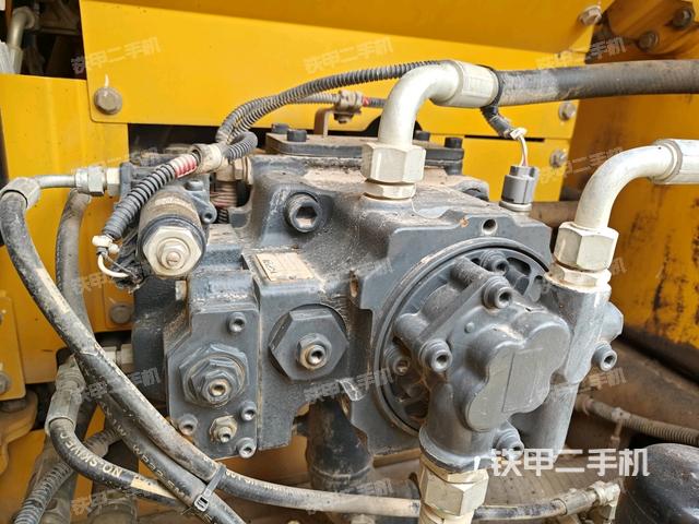 液壓泵室（大件艙室）