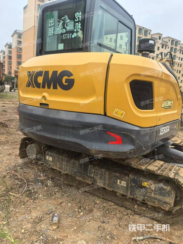 整機右后45°（整機外觀）