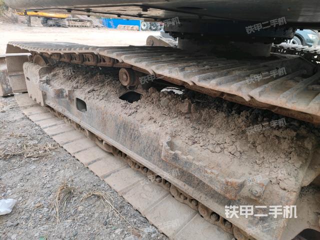 右側(cè)履帶整體?（行走機構(gòu)）