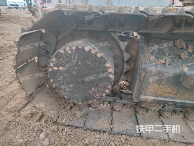 右驅(qū)動輪(行走機構(gòu)) 右驅(qū)動輪(行走機構(gòu))
