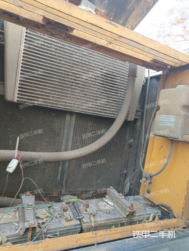 散熱器正面（大件艙室）