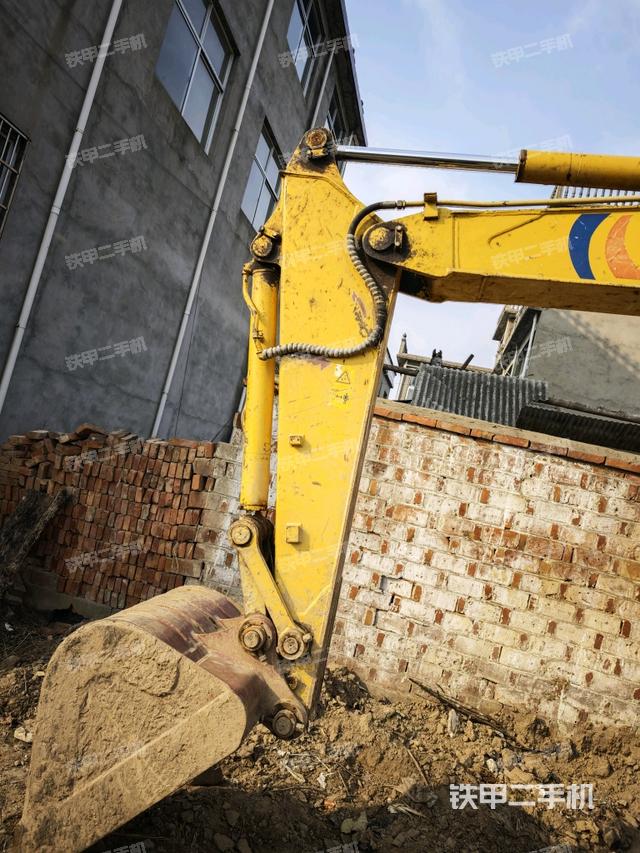 小臂整體左后（工作和回轉(zhuǎn)裝置）