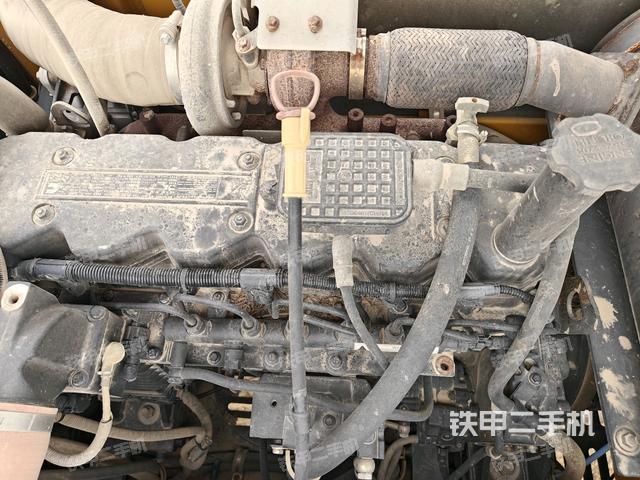 氣門室蓋螺絲特寫(上車部件) 氣門室蓋螺絲特寫(上車部件)