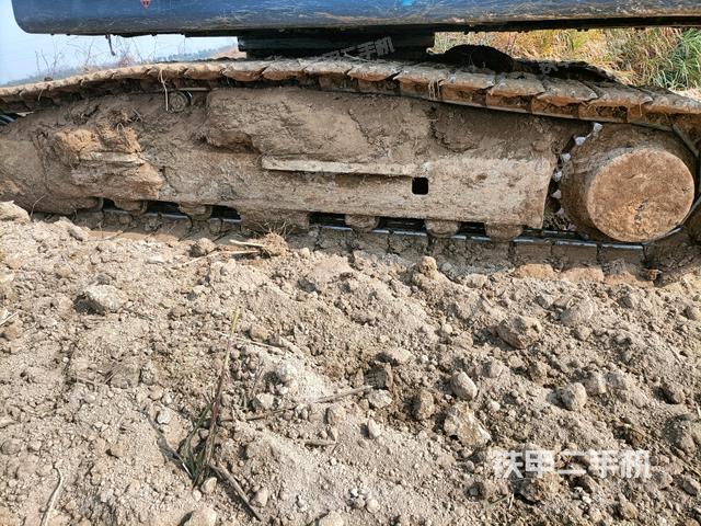 左側(cè)履帶整體?（行走機(jī)構(gòu)）