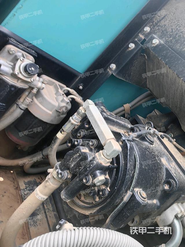 液壓泵室(大件艙室) 液壓泵室(大件艙室)