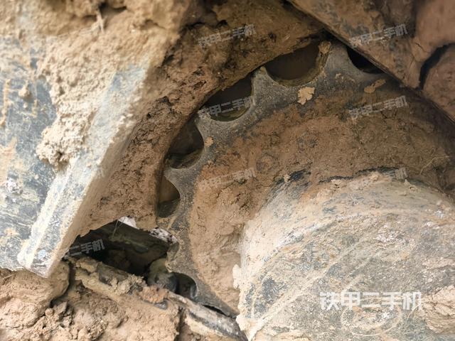 左驅(qū)動(dòng)輪(行走機(jī)構(gòu)) 左驅(qū)動(dòng)輪(行走機(jī)構(gòu))