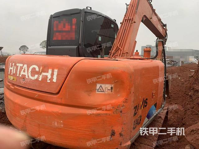 整機(jī)右后45°(整機(jī)外觀) 整機(jī)右后45°(整機(jī)外觀)