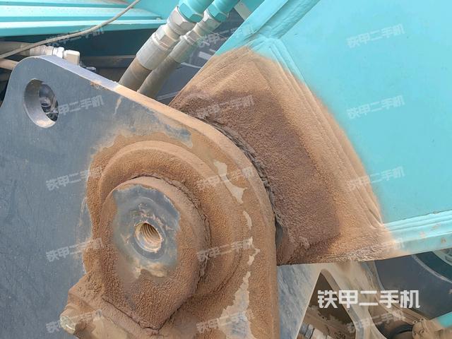 大臂根部?斜視(工作和回轉(zhuǎn)裝置) 大臂根部?斜視(工作和回轉(zhuǎn)裝置)