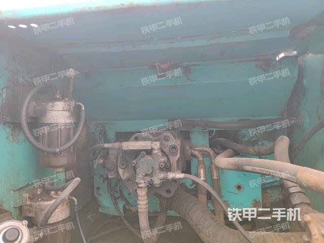 液壓泵室(大件艙室) 液壓泵室(大件艙室)