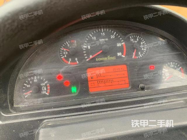 駕駛室操作臺（整機外觀及大件）