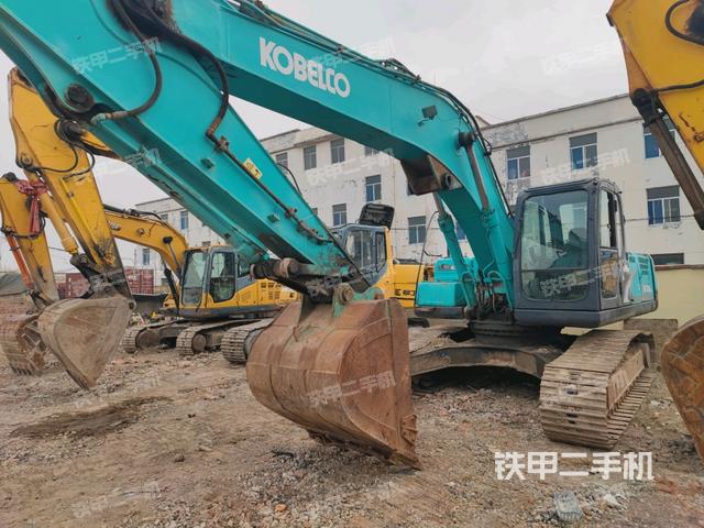 右前45(整機外觀) 右前45(整機外觀)