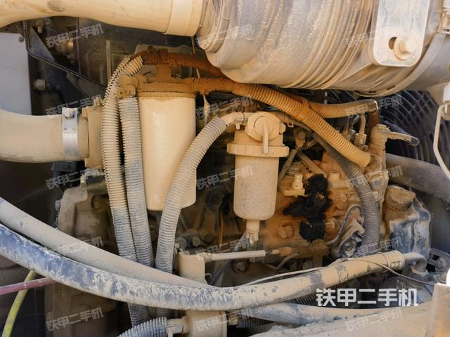 發(fā)動(dòng)機(jī)室(上車部件) 發(fā)動(dòng)機(jī)室(上車部件)