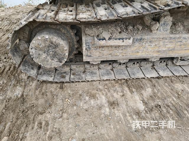 左驅(qū)動(dòng)輪(行走機(jī)構(gòu)) 左驅(qū)動(dòng)輪(行走機(jī)構(gòu))