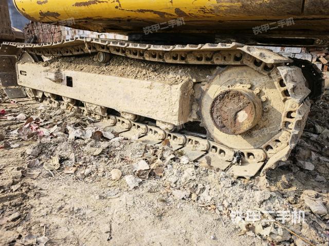 右側(cè)履帶整體?（行走機(jī)構(gòu)）