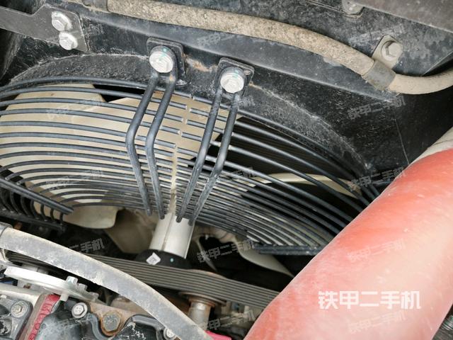 水箱+風(fēng)扇特寫(上車部件) 水箱+風(fēng)扇特寫(上車部件)