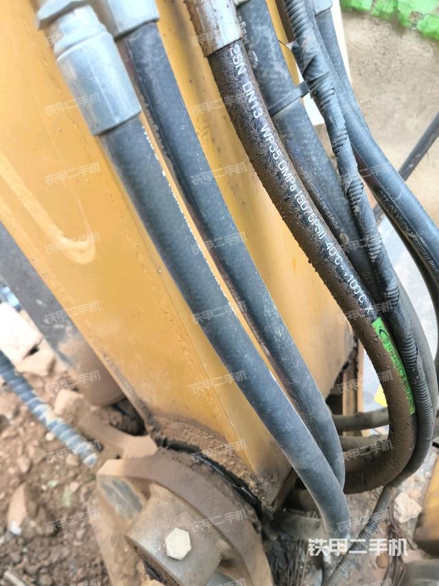 鏟斗45度(工作和回轉(zhuǎn)裝置) 鏟斗45度(工作和回轉(zhuǎn)裝置)