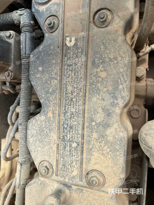 中央回轉(zhuǎn)接頭特寫（上車部件）