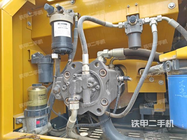 散熱器正面(大件艙室) 散熱器正面(大件艙室)