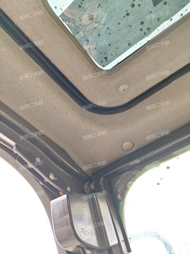 右側(cè)玻璃角標（駕駛室部分）