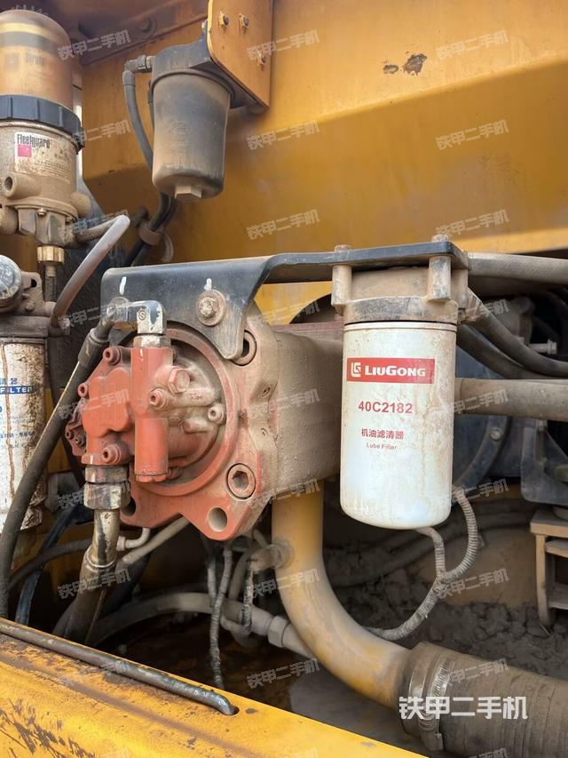 液壓泵室（大件艙室）