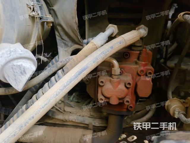 液壓泵室(大件艙室) 液壓泵室(大件艙室)