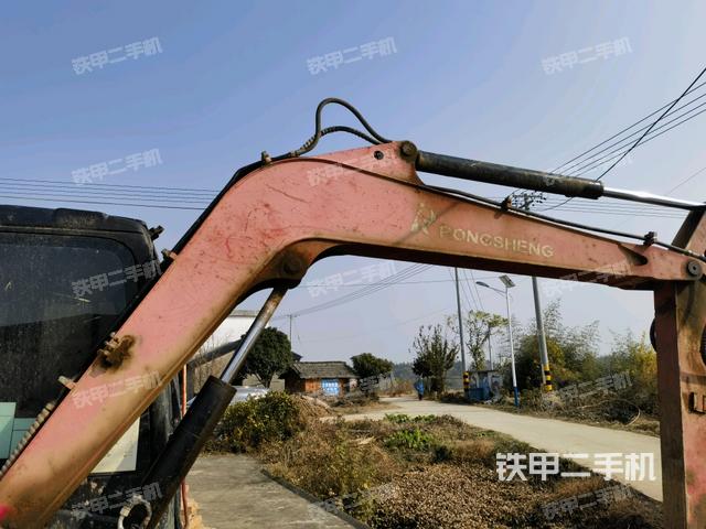 大臂整體?右側(cè)(工作和回轉(zhuǎn)裝置) 大臂整體?右側(cè)(工作和回轉(zhuǎn)裝置)