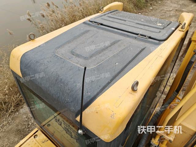 駕駛室頂部俯視（上車部件）