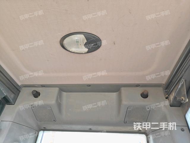 座椅后部（駕駛室部分）