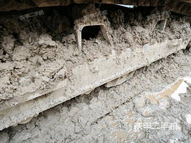 左托鏈輪和鏈筋(行走機(jī)構(gòu)) 左托鏈輪和鏈筋(行走機(jī)構(gòu))