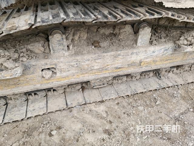 左托鏈輪和鏈筋(行走機(jī)構(gòu)) 左托鏈輪和鏈筋(行走機(jī)構(gòu))