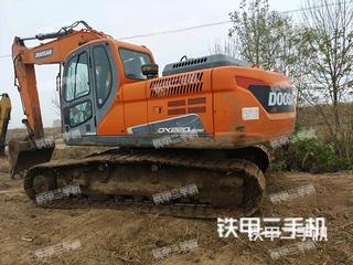 斗山DX220LC-9C挖掘機(jī)