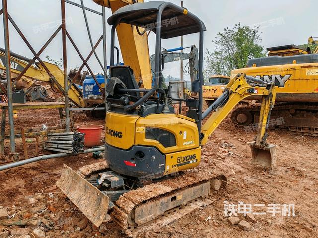 右后45（整機外觀）