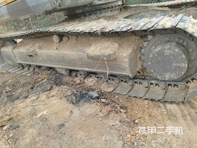 單側(cè)履帶整體（整機外觀）