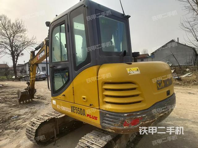 右前45(整機(jī)外觀) 右前45(整機(jī)外觀)