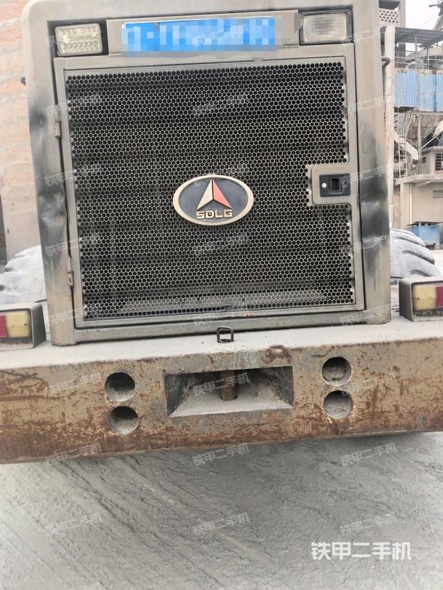 散熱器正面（動力系統(tǒng)）