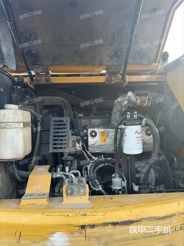 發(fā)動機整體俯視（整機外觀）