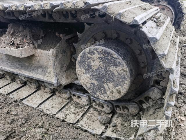 右驅(qū)動(dòng)輪(行走機(jī)構(gòu)) 右驅(qū)動(dòng)輪(行走機(jī)構(gòu))