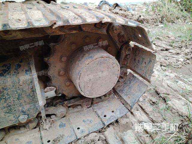 右驅(qū)動(dòng)輪（行走機(jī)構(gòu)）