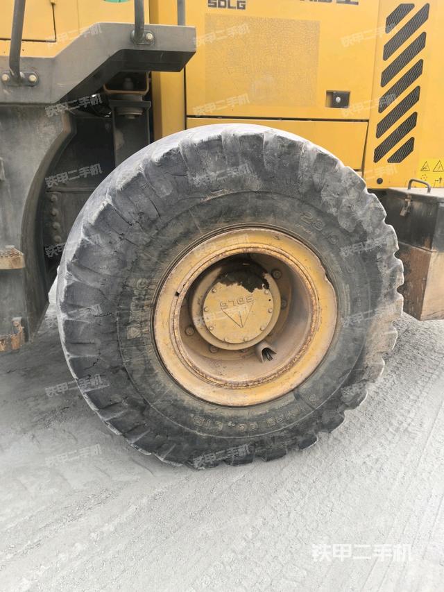 左后輪（行走機構）