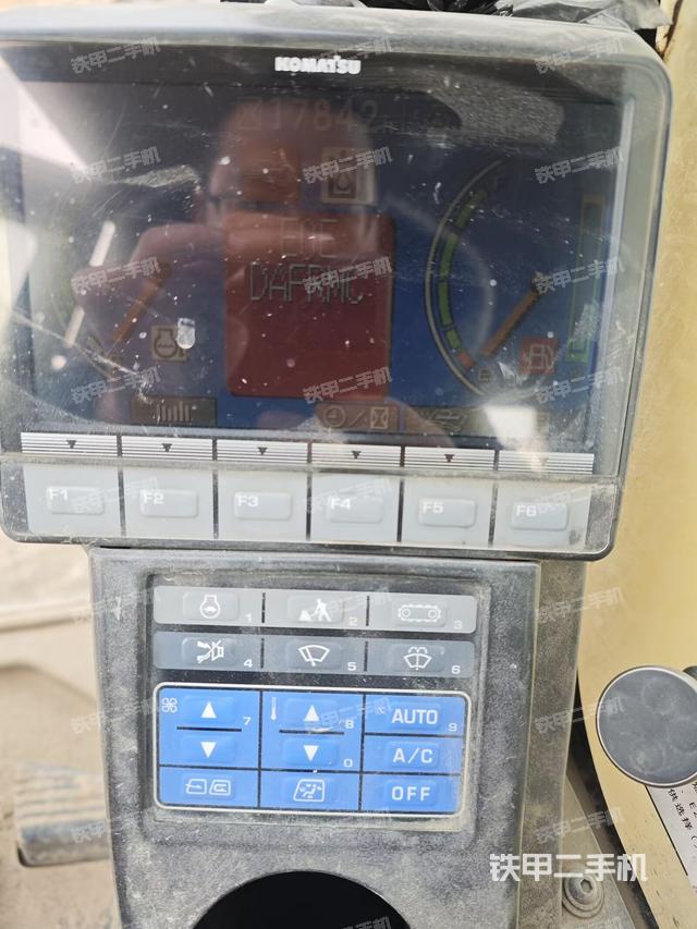 顯示屏?(駕駛室部分) 顯示屏?(駕駛室部分)