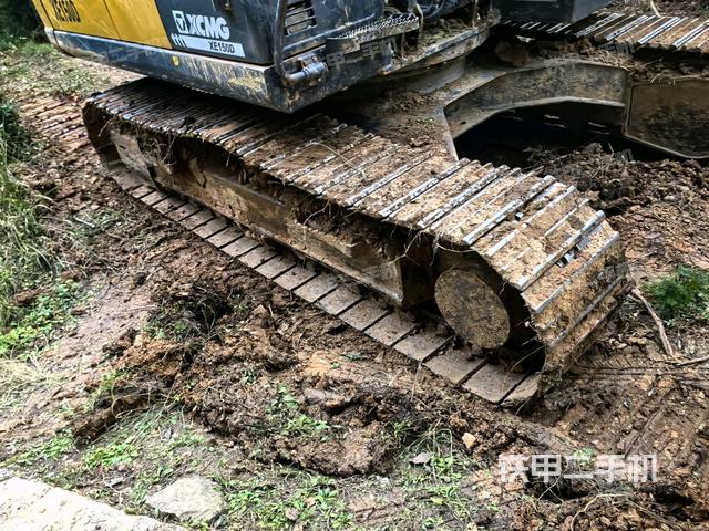 左側(cè)履帶整體?（行走機(jī)構(gòu)）