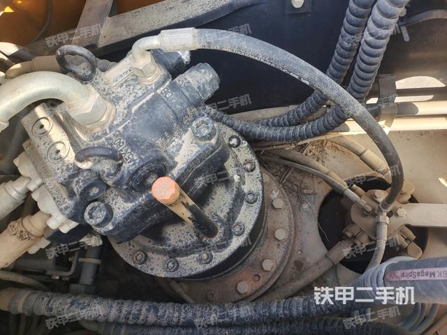 駕駛室頂部俯視（上車部件）