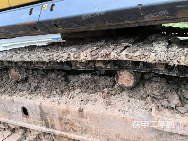 左側(cè)履帶整體?（行走機構(gòu)）