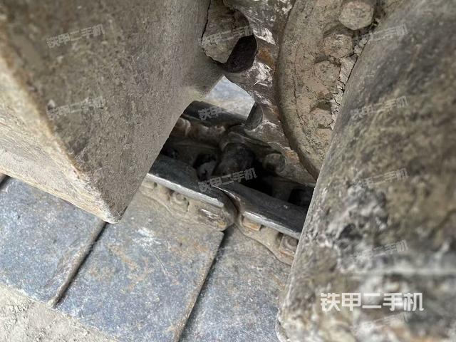 右側履帶整體(行走機構) 右側履帶整體(行走機構)