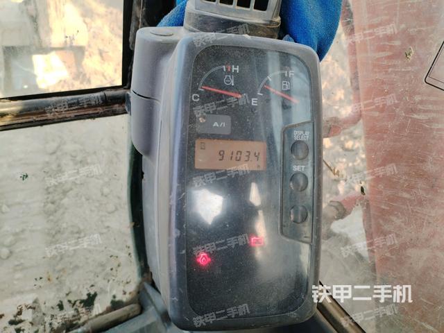 顯示屏?(駕駛室部分) 顯示屏?(駕駛室部分)